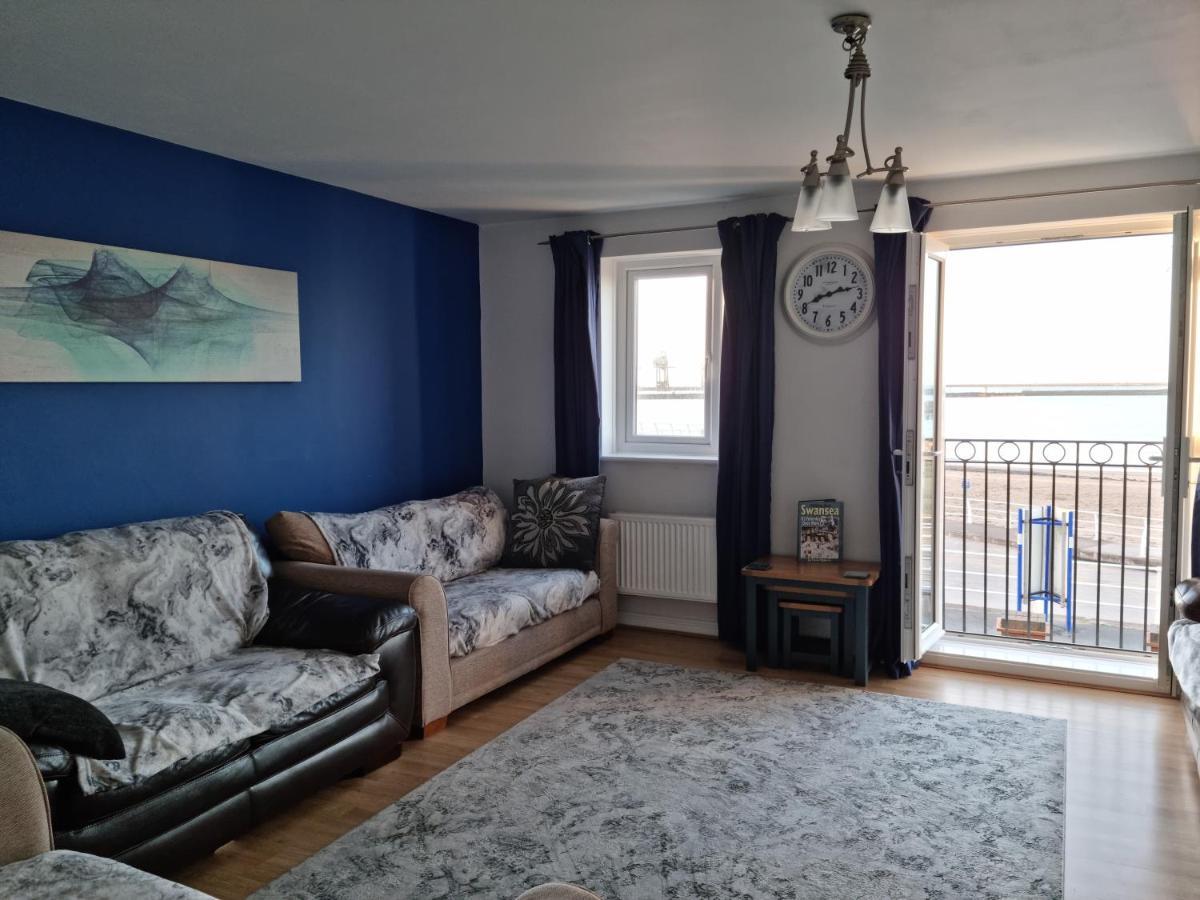 Ferienhaus View Couples Retreat Aberavon Direct Seafront Panoramic Sea Views Large Driveway Parking Port Talbot